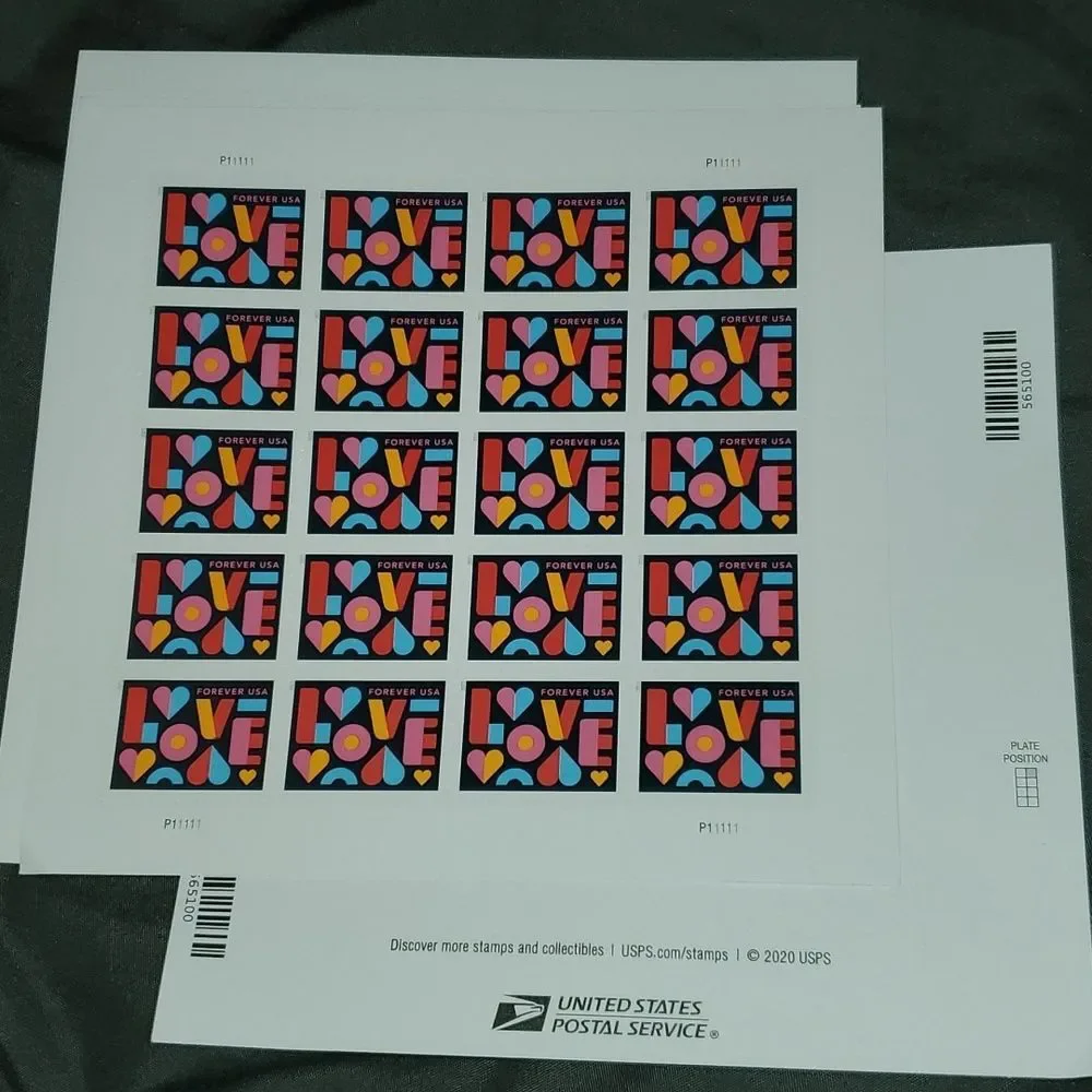 100 Love 2021 USPS Hearts Forever Postage Stamps Mail Valentines Wedding Invites